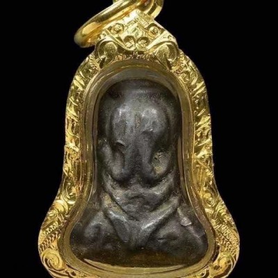 龙婆严瓦囊必打